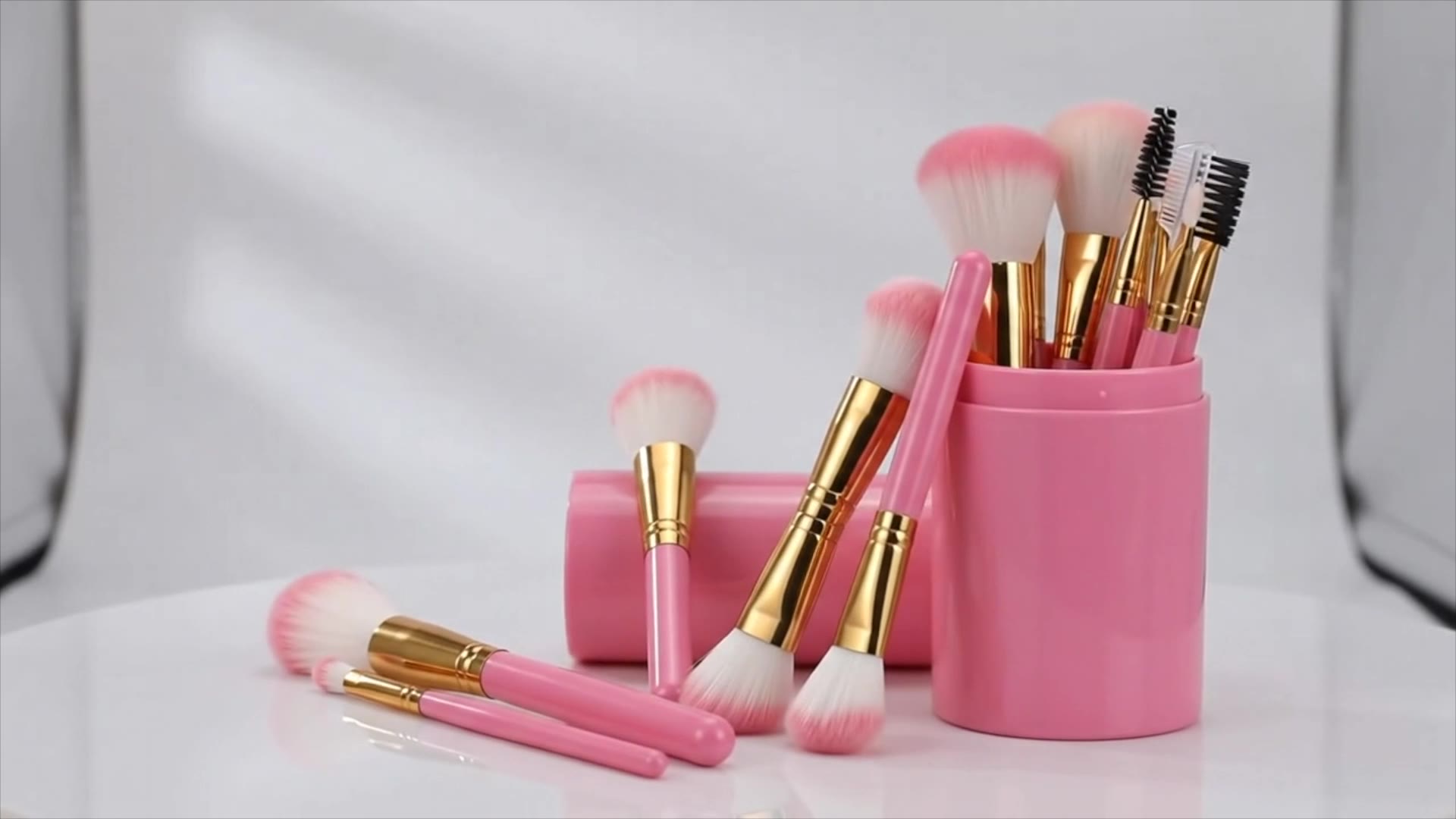 12 Pcs Professional Makeup Brush Set with Soft Synthetic Bristles