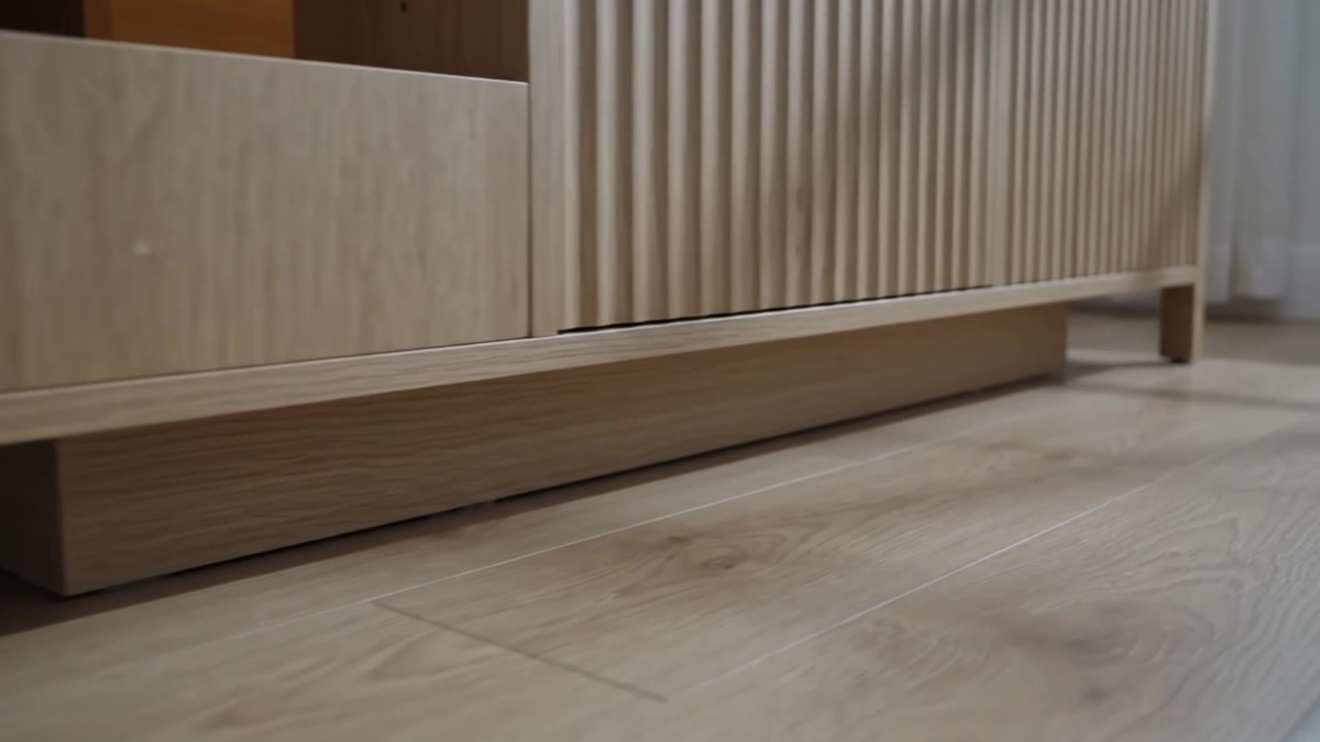 Forest Gravity Extra Large Litter Box Cabinet, Natural