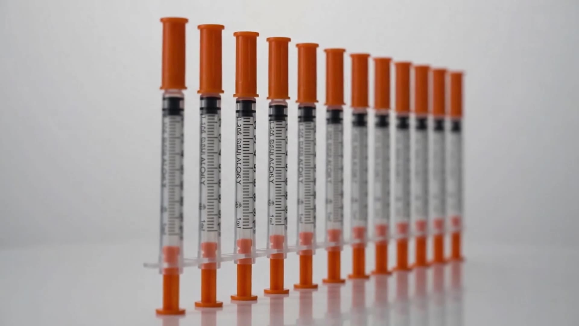 1 ML Syringes with Needle Pack of 30