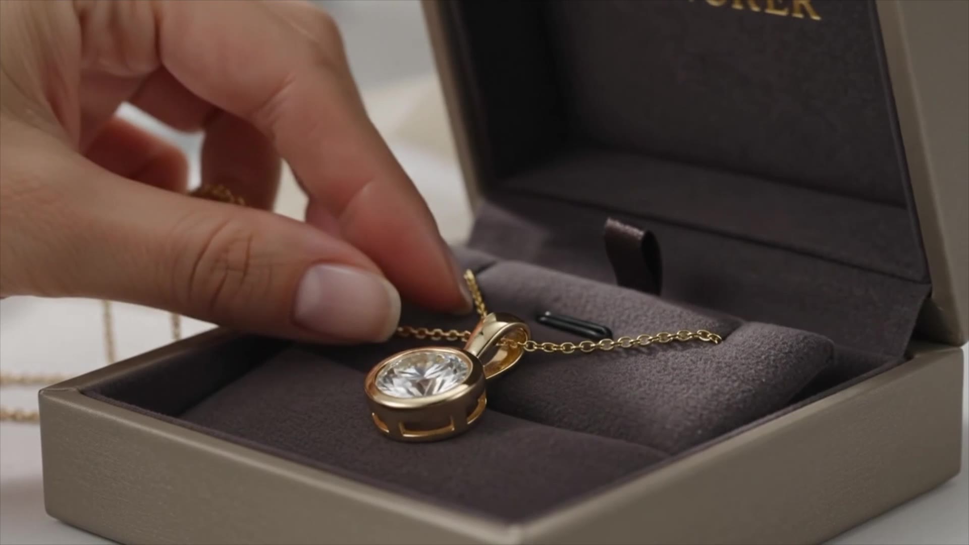 CRAFTED CARATS Gold Vermeil Diamond Pendant Necklace